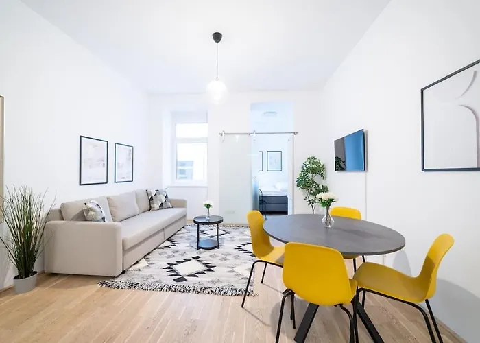 Beautiful Apartment In Vienna\'S Heart 1B