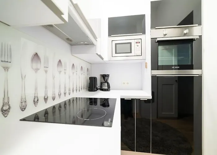 Beautiful Apartment In Vienna\'S Heart 1B