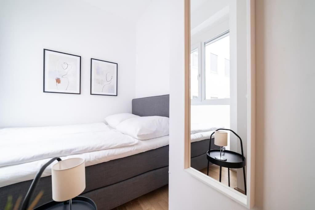 Beautiful In Vienna's Heart 1b Apartment *