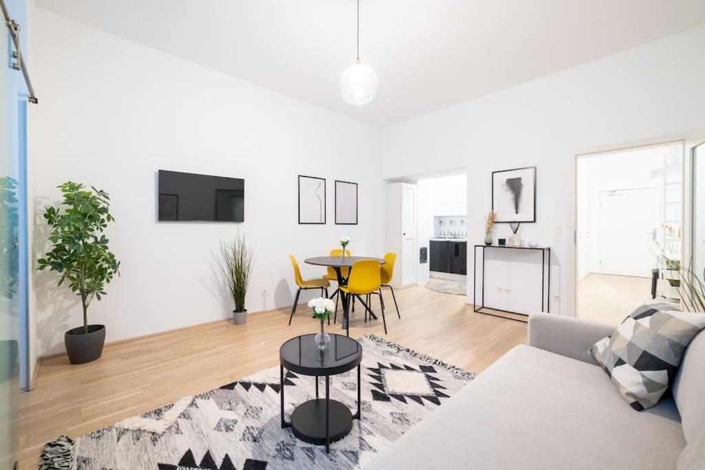 Apartment Beautiful In Vienna's Heart 1b *